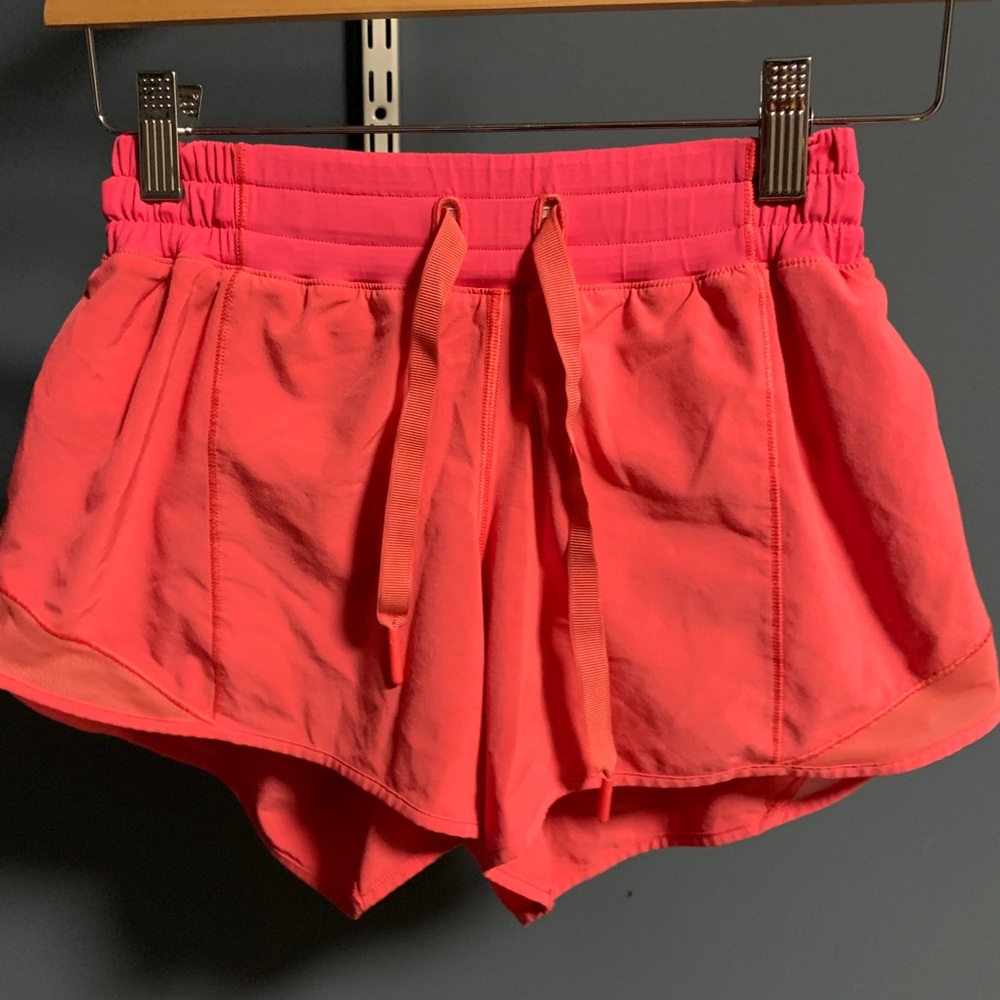 Lululemon Hot Pink Size 4 Hotty Hot Short Long 4”